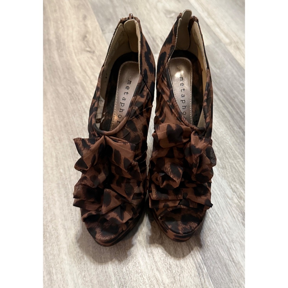 Metaphor Blakely Leopard Print Ruffle Mesh Peep Toe Platform Heels Brown 6.5 - Picture 2 of 6